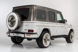 Mercedes G-Wagen Berlapis Cat Berlian, Tawarkan Kemewahan Senilai $1.7 Million USD Mercedes G-Wagen Berlapis Cat Berlian, Tawarkan Kemewahan Senilai $1.7 Million USD