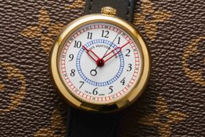 Jam Tangan Louis Vuitton Monterey Kembali Hadir, Sentuhan Vintage dengan Desain Modern