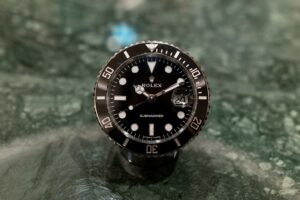 Rolex Kejutkan Dunia dengan Submariner Date Desk Clock, Versi Jam Meja dari Koleksi Ikonik