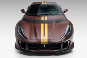 Bespoke 2023 Ferrari 812 Competizione “Tailor Made” Resmi Masuk Lelang, Ini Keistimewaannya
