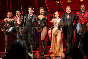 Debut Spektakuler Megan Thee Stallion di Moulin Rouge! The Musical, Lagu Hitsnya Ikut Tampil Debut Spektakuler Megan Thee Stallion di Moulin Rouge! The Musical, Lagu Hitsnya Ikut Tampil