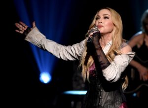 Madonna Kembali dengan “I Feel So Free”, Awal Era Confessions II